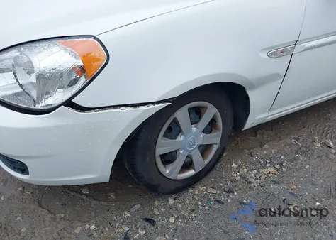 2007 Hyundai Accent Gls from USA, damaged, VIN KMHCN46C27U093853